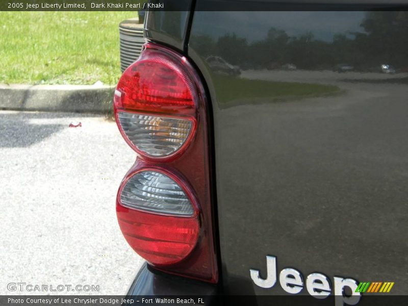 Dark Khaki Pearl / Khaki 2005 Jeep Liberty Limited