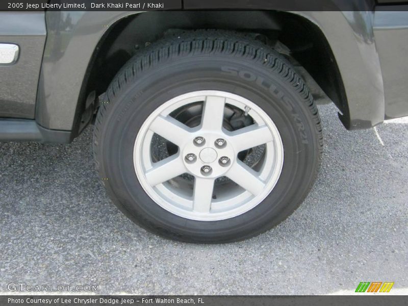 Dark Khaki Pearl / Khaki 2005 Jeep Liberty Limited