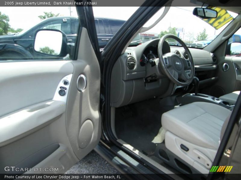 Dark Khaki Pearl / Khaki 2005 Jeep Liberty Limited