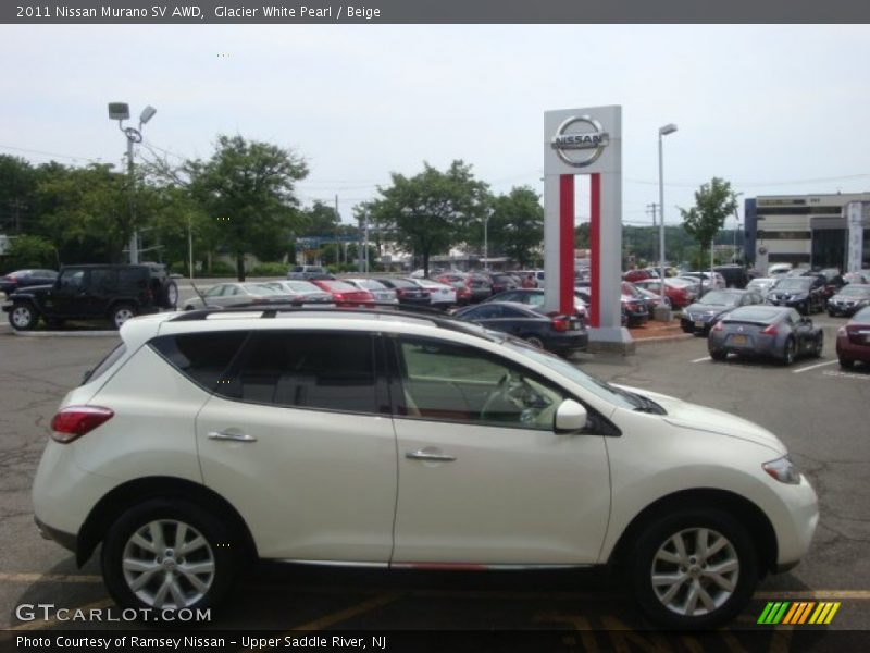 Glacier White Pearl / Beige 2011 Nissan Murano SV AWD