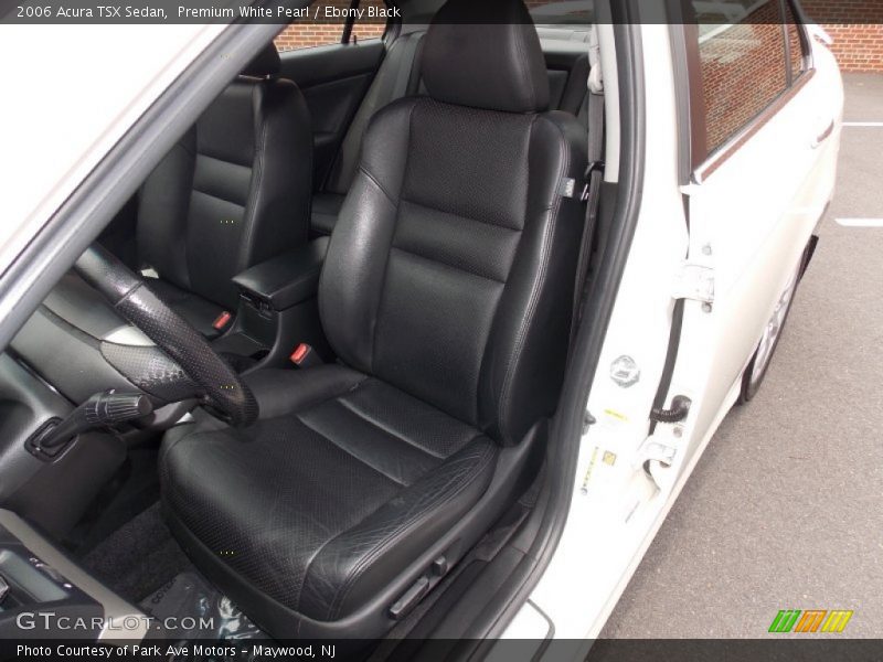 Front Seat of 2006 TSX Sedan