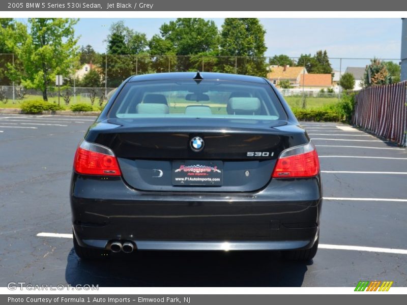 Jet Black / Grey 2005 BMW 5 Series 530i Sedan