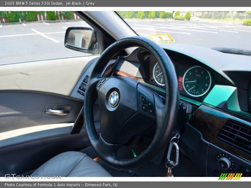 Jet Black / Grey 2005 BMW 5 Series 530i Sedan