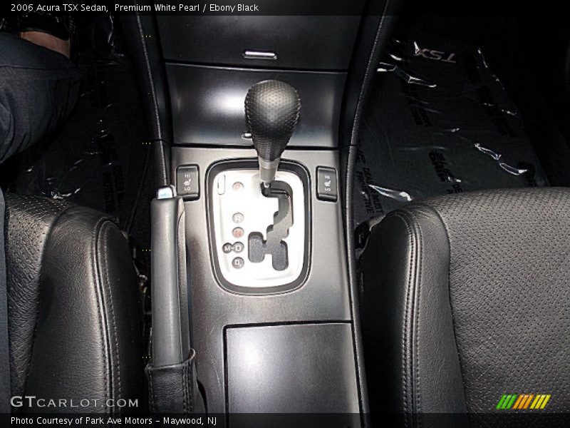  2006 TSX Sedan 5 Speed Automatic Shifter