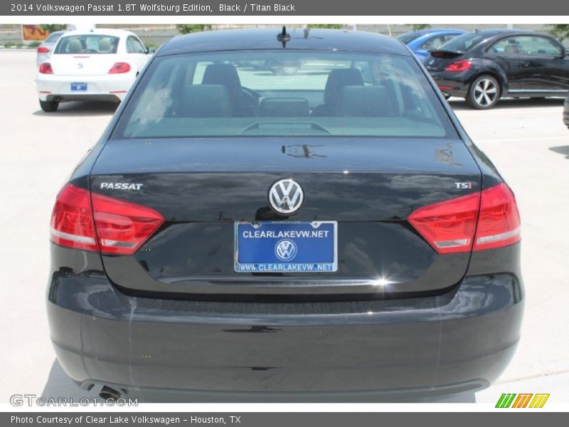 Black / Titan Black 2014 Volkswagen Passat 1.8T Wolfsburg Edition