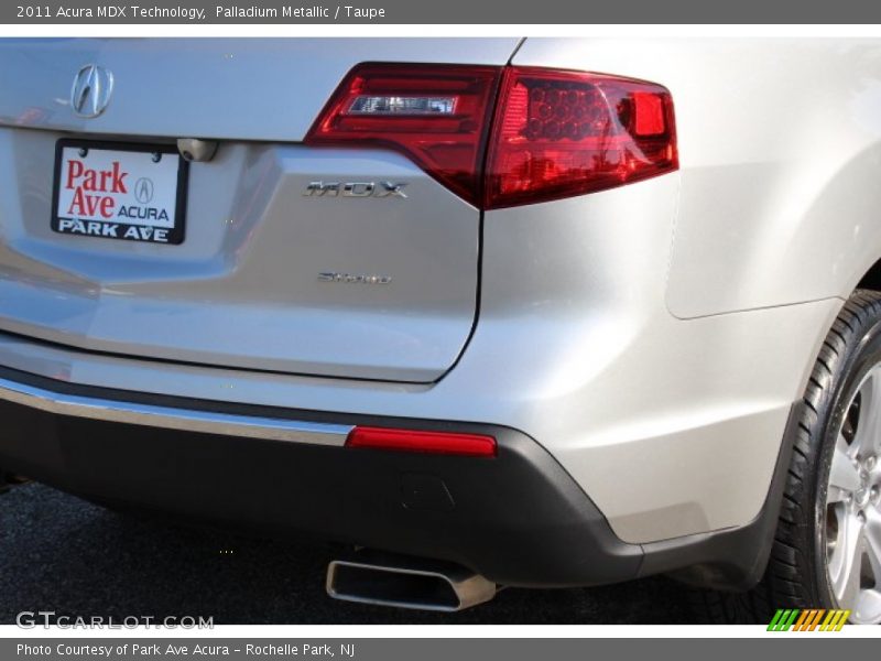 Palladium Metallic / Taupe 2011 Acura MDX Technology