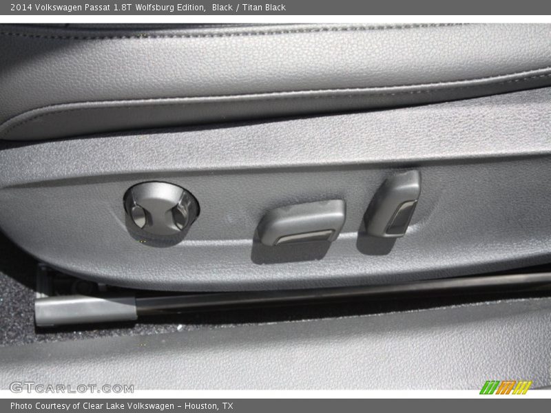 Black / Titan Black 2014 Volkswagen Passat 1.8T Wolfsburg Edition