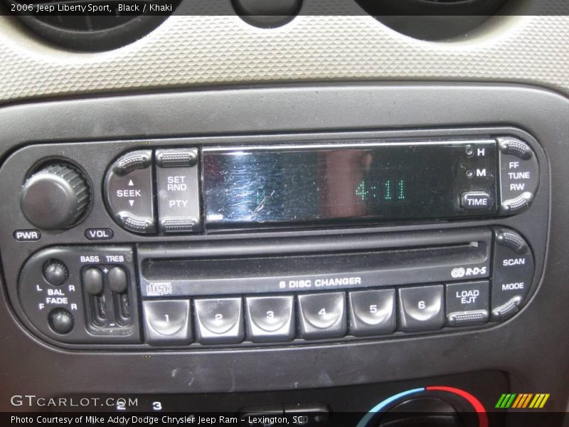 Black / Khaki 2006 Jeep Liberty Sport