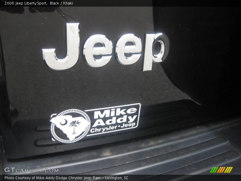 Black / Khaki 2006 Jeep Liberty Sport