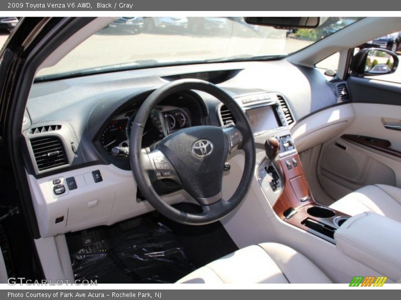 Black / Gray 2009 Toyota Venza V6 AWD