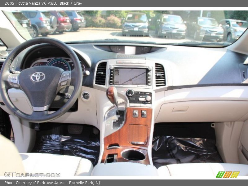 Black / Gray 2009 Toyota Venza V6 AWD