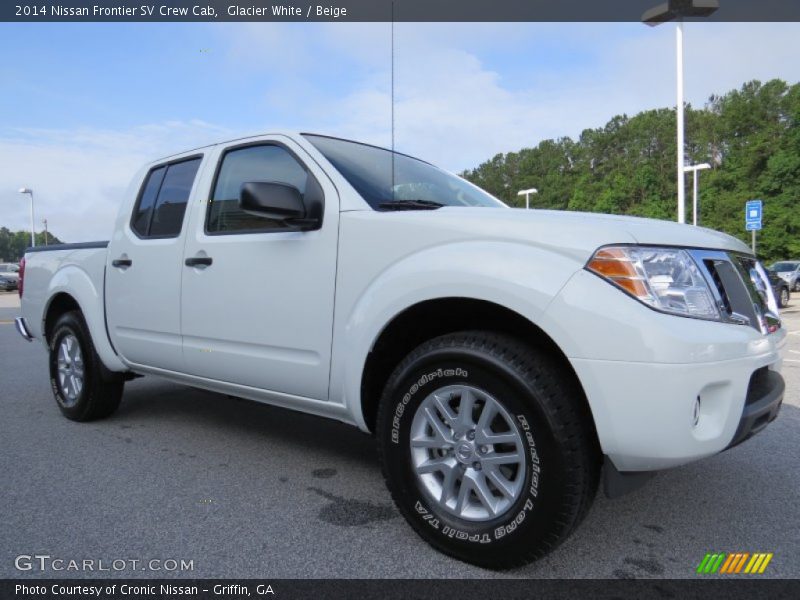 Glacier White / Beige 2014 Nissan Frontier SV Crew Cab