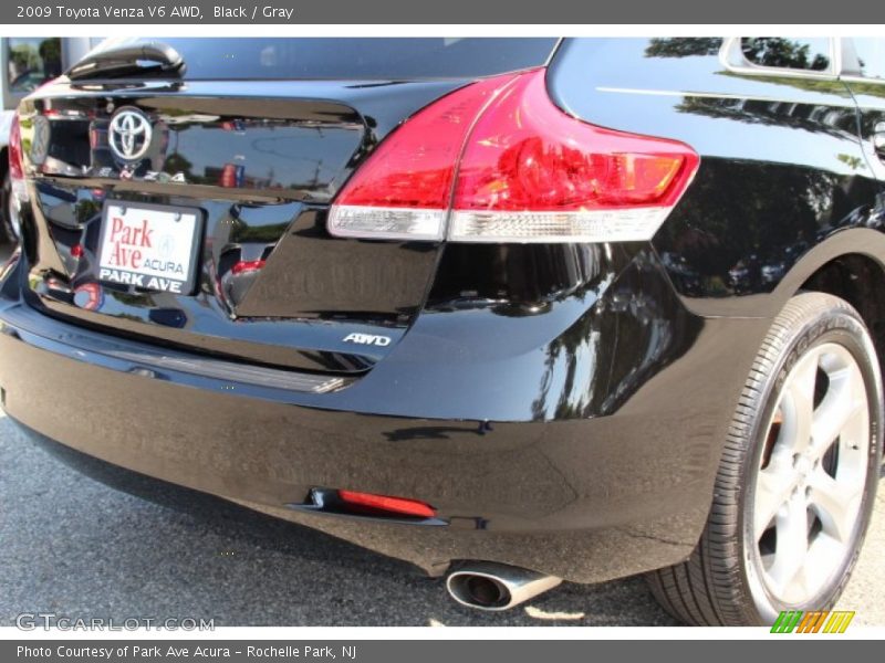 Black / Gray 2009 Toyota Venza V6 AWD