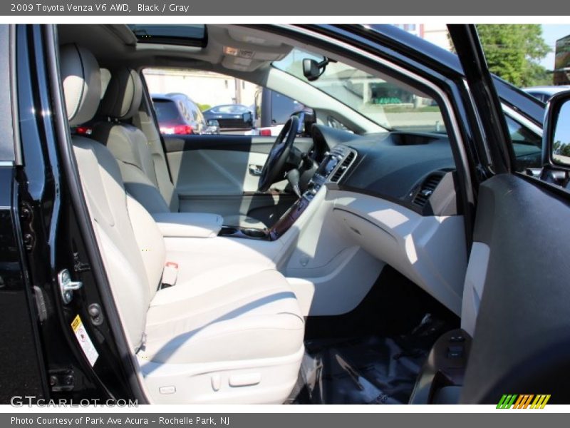 Black / Gray 2009 Toyota Venza V6 AWD