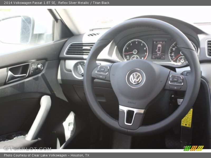 Reflex Silver Metallic / Titan Black 2014 Volkswagen Passat 1.8T SE