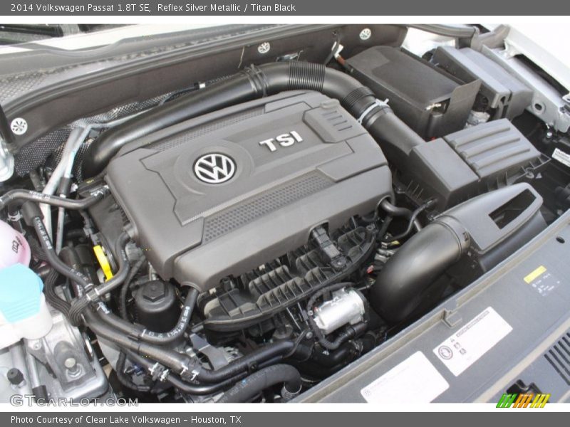 Reflex Silver Metallic / Titan Black 2014 Volkswagen Passat 1.8T SE