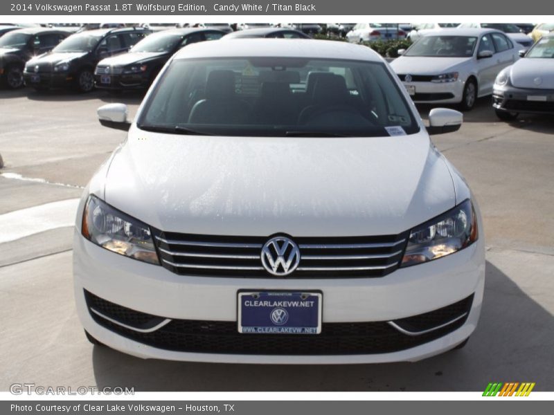 Candy White / Titan Black 2014 Volkswagen Passat 1.8T Wolfsburg Edition