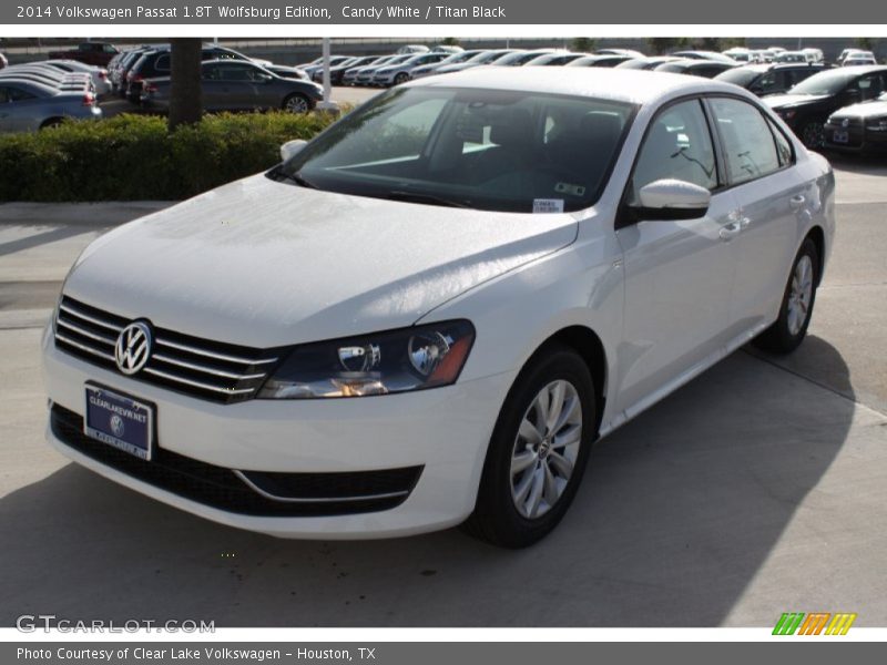 Candy White / Titan Black 2014 Volkswagen Passat 1.8T Wolfsburg Edition