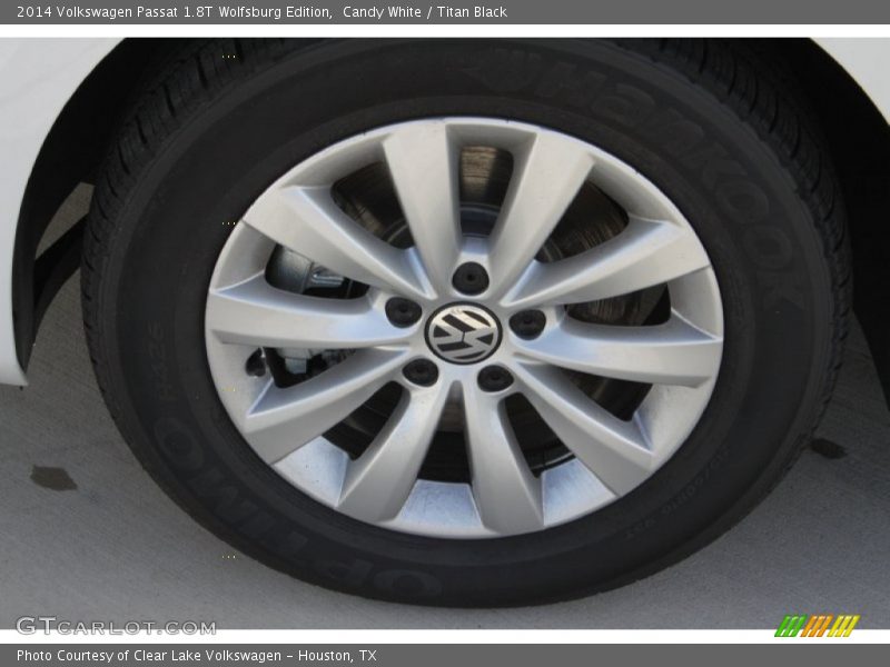 Candy White / Titan Black 2014 Volkswagen Passat 1.8T Wolfsburg Edition