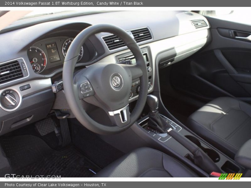Candy White / Titan Black 2014 Volkswagen Passat 1.8T Wolfsburg Edition