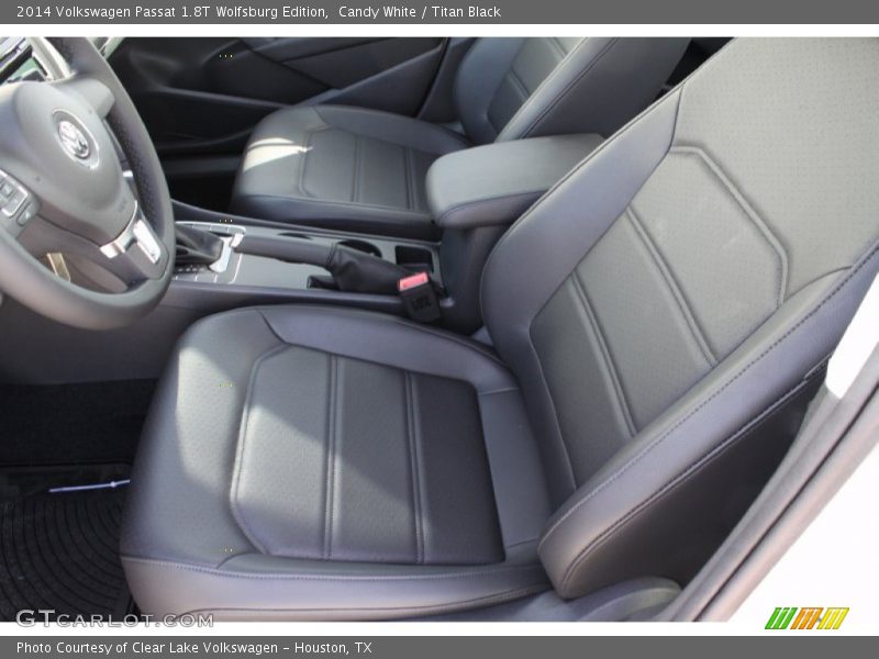 Candy White / Titan Black 2014 Volkswagen Passat 1.8T Wolfsburg Edition