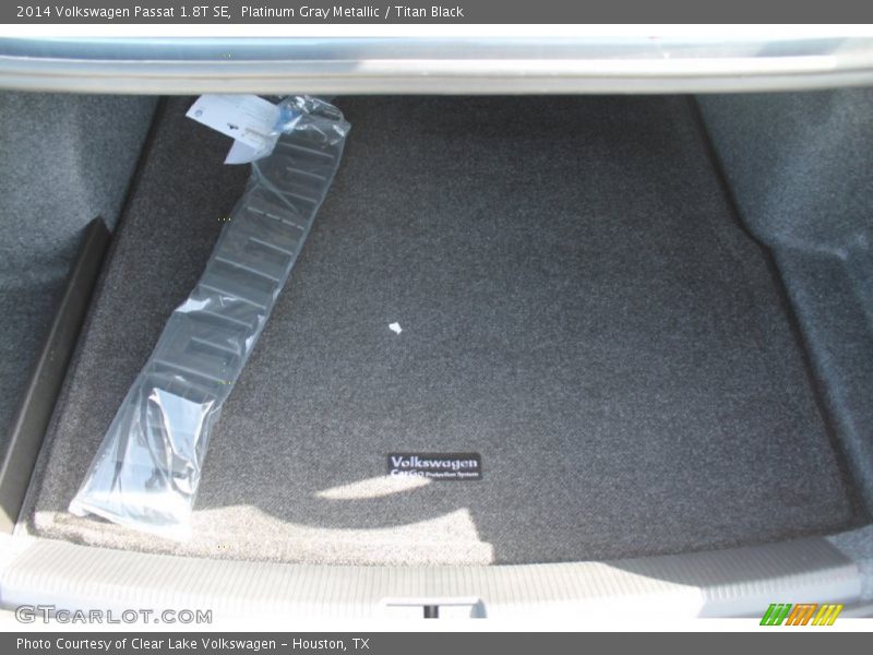 Platinum Gray Metallic / Titan Black 2014 Volkswagen Passat 1.8T SE