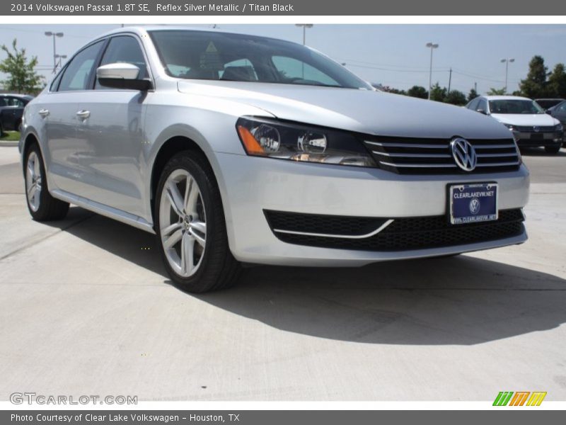 Reflex Silver Metallic / Titan Black 2014 Volkswagen Passat 1.8T SE