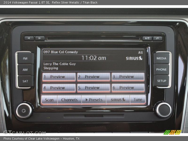 Reflex Silver Metallic / Titan Black 2014 Volkswagen Passat 1.8T SE