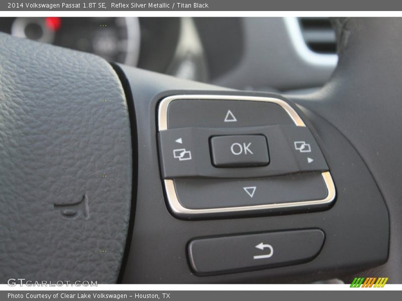 Reflex Silver Metallic / Titan Black 2014 Volkswagen Passat 1.8T SE