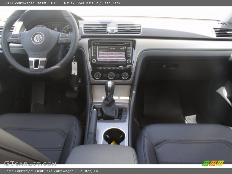 Reflex Silver Metallic / Titan Black 2014 Volkswagen Passat 1.8T SE