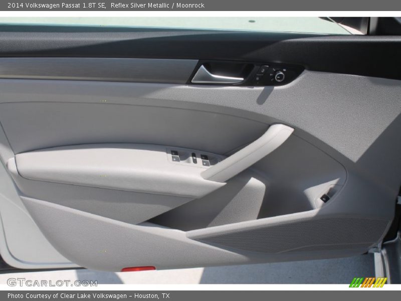 Reflex Silver Metallic / Moonrock 2014 Volkswagen Passat 1.8T SE