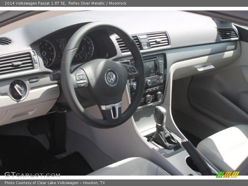 Reflex Silver Metallic / Moonrock 2014 Volkswagen Passat 1.8T SE