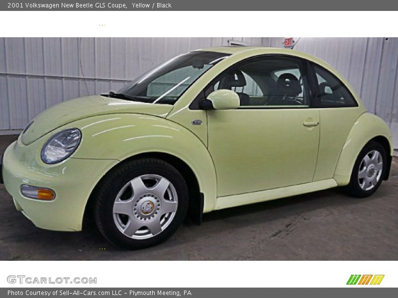 Yellow / Black 2001 Volkswagen New Beetle GLS Coupe