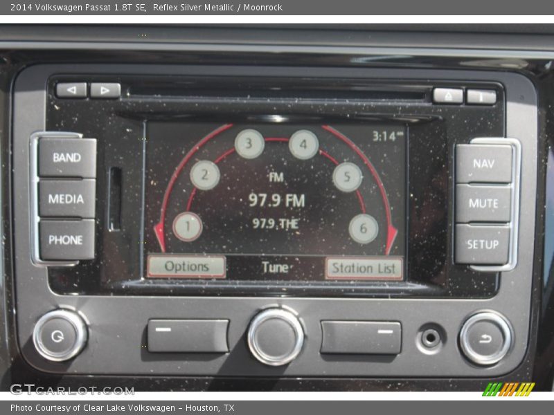 Reflex Silver Metallic / Moonrock 2014 Volkswagen Passat 1.8T SE