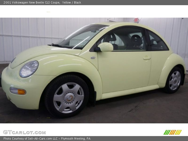 Yellow / Black 2001 Volkswagen New Beetle GLS Coupe