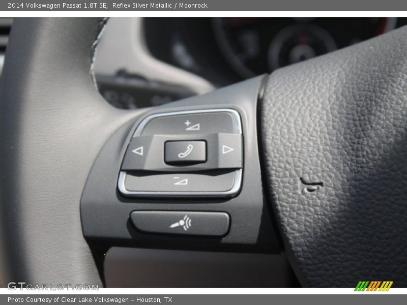 Reflex Silver Metallic / Moonrock 2014 Volkswagen Passat 1.8T SE