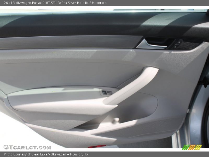 Reflex Silver Metallic / Moonrock 2014 Volkswagen Passat 1.8T SE
