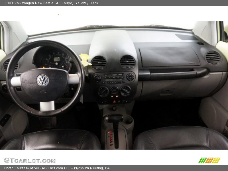 Yellow / Black 2001 Volkswagen New Beetle GLS Coupe