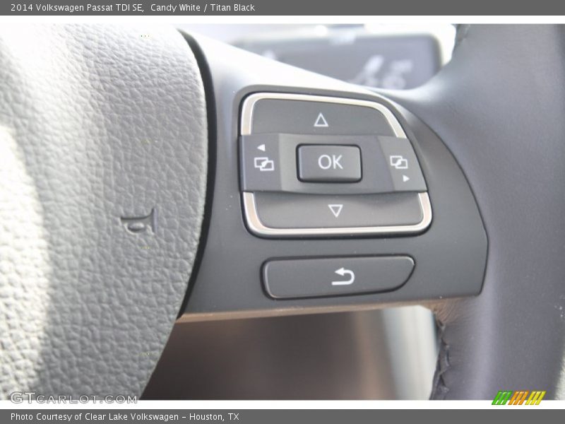 Candy White / Titan Black 2014 Volkswagen Passat TDI SE