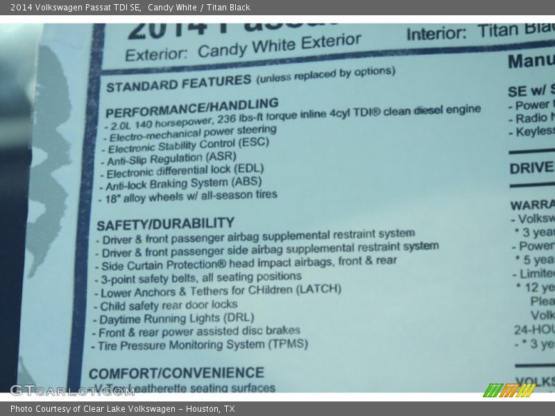 Candy White / Titan Black 2014 Volkswagen Passat TDI SE