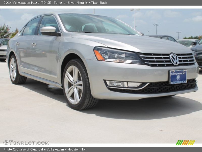 Tungsten Silver Metallic / Titan Black 2014 Volkswagen Passat TDI SE