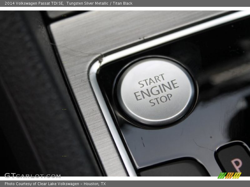 Tungsten Silver Metallic / Titan Black 2014 Volkswagen Passat TDI SE