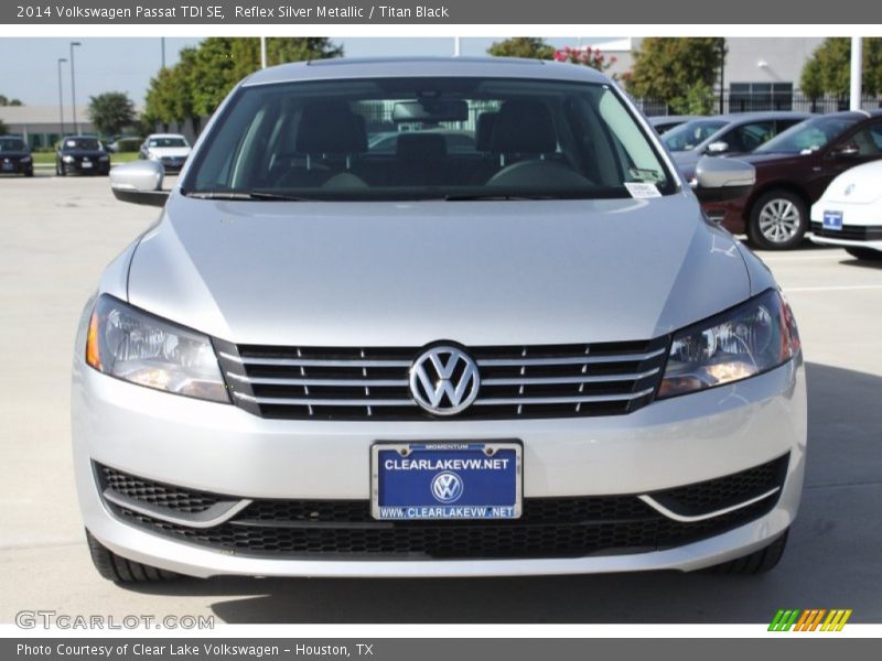 Reflex Silver Metallic / Titan Black 2014 Volkswagen Passat TDI SE