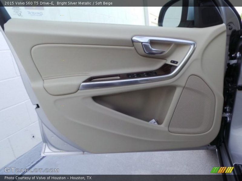 Bright Silver Metallic / Soft Beige 2015 Volvo S60 T5 Drive-E
