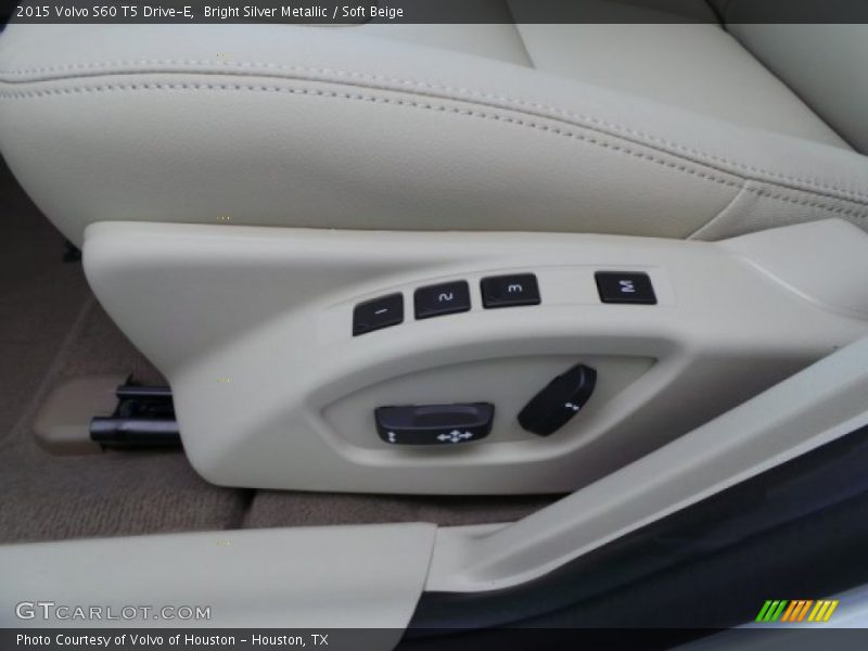 Bright Silver Metallic / Soft Beige 2015 Volvo S60 T5 Drive-E