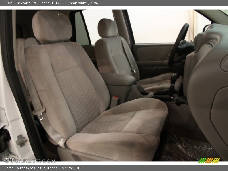 Summit White / Gray 2009 Chevrolet TrailBlazer LT 4x4