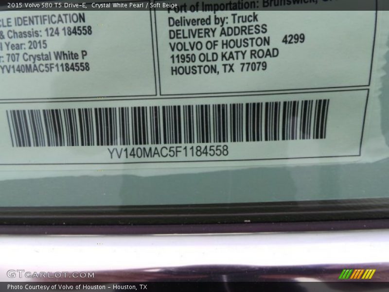 Crystal White Pearl / Soft Beige 2015 Volvo S80 T5 Drive-E