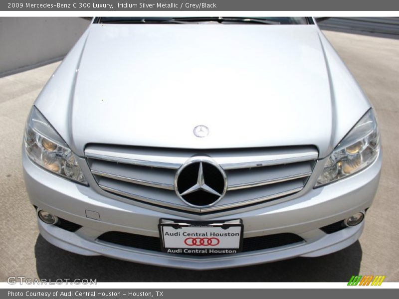 Iridium Silver Metallic / Grey/Black 2009 Mercedes-Benz C 300 Luxury