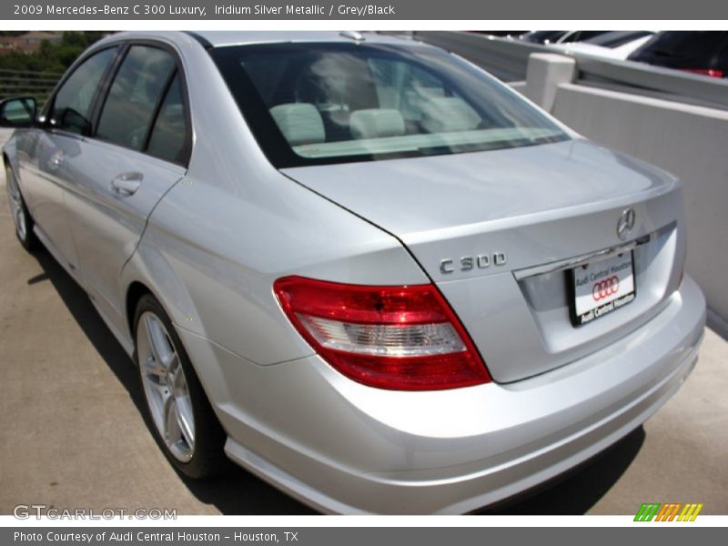 Iridium Silver Metallic / Grey/Black 2009 Mercedes-Benz C 300 Luxury