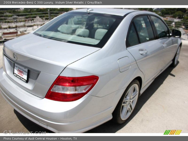 Iridium Silver Metallic / Grey/Black 2009 Mercedes-Benz C 300 Luxury